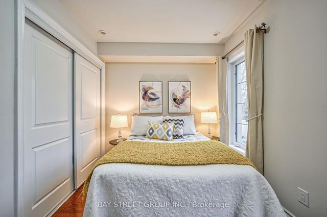 12 - 70 Hargrave Lane, Townhouse with 3 bedrooms, 3 bathrooms and 2 parking in Toronto ON | Image 16