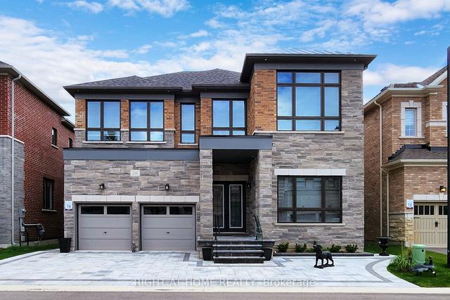216 Sunset Vista Ct, House detached with 4 bedrooms, 5 bathrooms and 5 parking in Aurora ON | Image 1