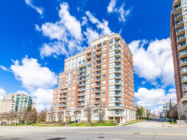 505 - 2 Clairtrell Rd, Condo with 2 bedrooms, 2 bathrooms and 1 parking in Toronto ON | Image 1