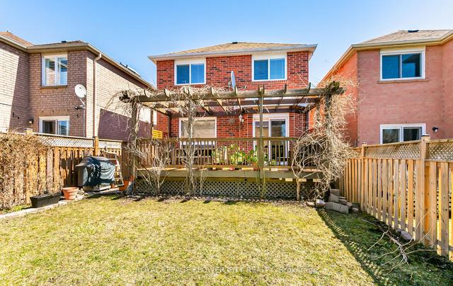 82 Forestgrove Cir, House detached with 3 bedrooms, 4 bathrooms and 5 parking in Brampton ON | Image 33