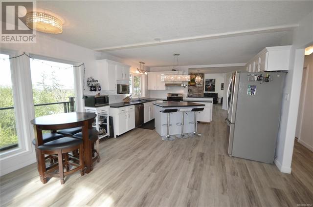 235 King Rd, House detached with 3 bedrooms, 3 bathrooms and 8 parking in Nanaimo BC | Image 8