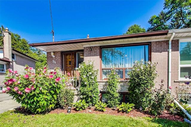 94 Greyabbey Trail, House semidetached with 4 bedrooms, 2 bathrooms and 2 parking in Toronto ON | Image 12