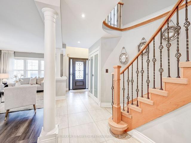 42 Meadowgrass Cres, House detached with 5 bedrooms, 5 bathrooms and 4 parking in Markham ON | Image 37