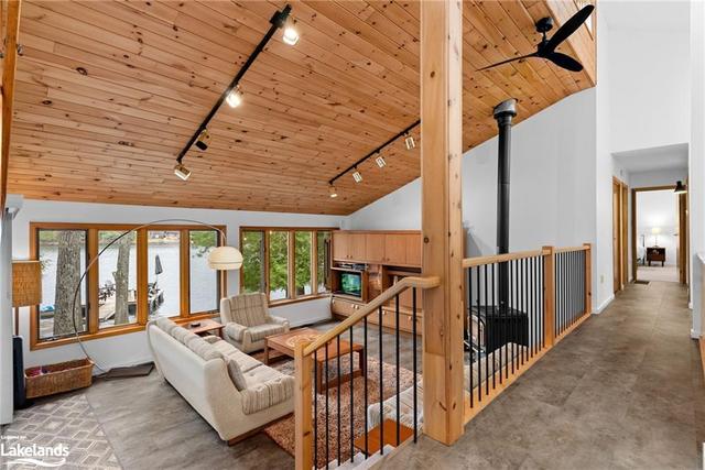 6 - 1228 Leonard Lake Road 2, House detached with 3 bedrooms, 2 bathrooms and 6 parking in Muskoka Lakes ON | Image 36