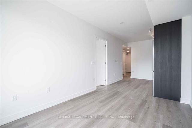 908 - 1 Jarvis St, Condo with 1 bedrooms, 2 bathrooms and 0 parking in Hamilton ON | Image 2