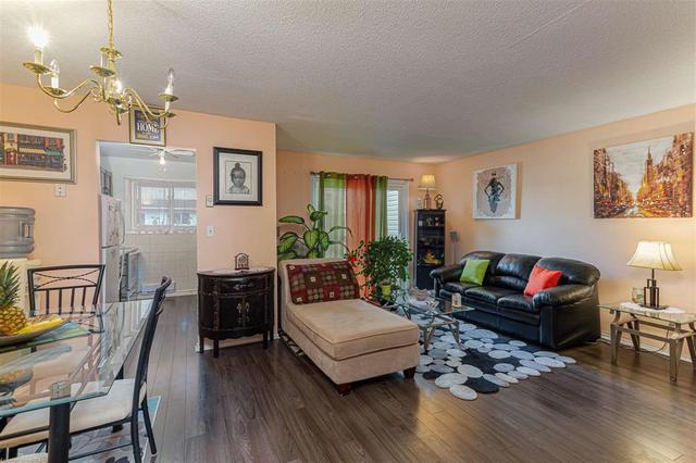 316 - 1010 Pembridge Cres, House attached with 2 bedrooms, 1 bathrooms and 1 parking in Kingston ON | Image 13