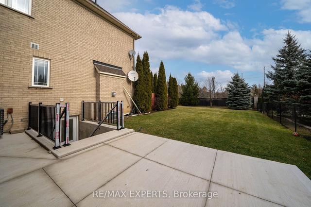 BSMT - 15 Greystone Gate, House detached with 2 bedrooms, 3 bathrooms and 3 parking in Vaughan ON | Image 22