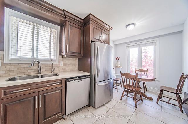 2552 Crystalburn Ave, House semidetached with 3 bedrooms, 2 bathrooms and 3 parking in Mississauga ON | Image 7