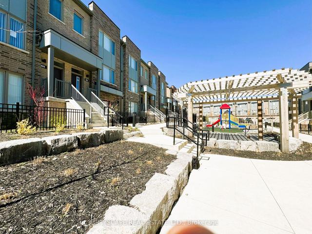 805 - 1525 Kingston Rd, Townhouse with 3 bedrooms, 3 bathrooms and 1 parking in Pickering ON | Image 33