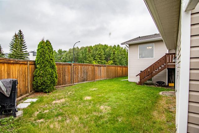 63 Carroll Cres, House detached with 4 bedrooms, 3 bathrooms and 2 parking in Red Deer AB | Image 9