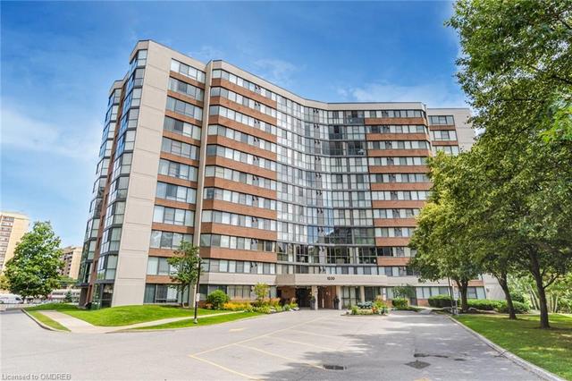 208 - 1230 Marlborough Crt, House attached with 2 bedrooms, 2 bathrooms and 1 parking in Oakville ON | Image 12