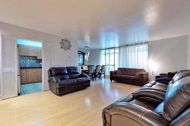 1001 - 1 Massey Sq, Condo with 2 bedrooms, 1 bathrooms and 1 parking in Toronto ON | Image 20