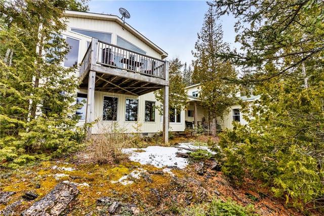 18 Cape Chin North Shore Rd, House detached with 3 bedrooms, 1 bathrooms and 2 parking in Northern Bruce Peninsula ON | Image 47