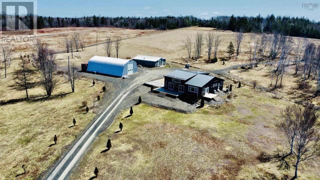 2036 Highway 215, House detached with 4 bedrooms, 3 bathrooms and null parking in East Hants NS | Image 1