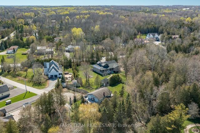 17 Palm Beach Rd, House detached with 2 bedrooms, 2 bathrooms and 4 parking in Oro Medonte ON | Image 27