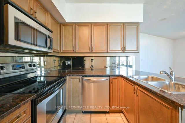 1609 - 9225 Jane St, Condo with 2 bedrooms, 2 bathrooms and 1 parking in Vaughan ON | Image 11