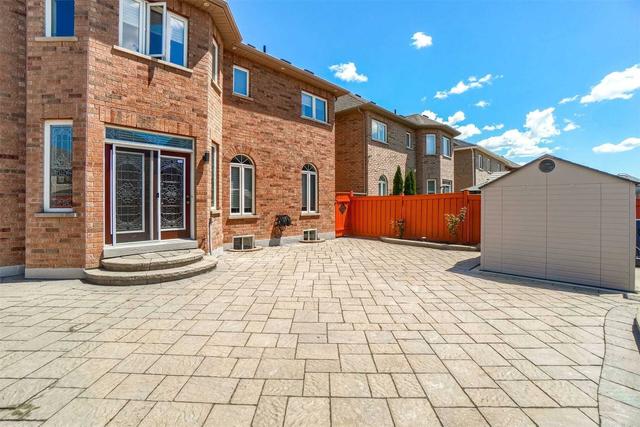 23 Scotchmere Cres, House detached with 4 bedrooms, 5 bathrooms and 6 parking in Brampton ON | Image 22
