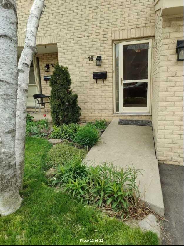 16 - 4171 Glen Erin Dr, Townhouse with 3 bedrooms, 3 bathrooms and 2 parking in Mississauga ON | Image 13
