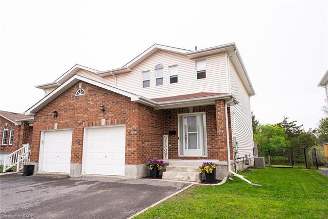 1258 Brackenwood Cres, House semidetached with 3 bedrooms, 2 bathrooms and 4 parking in Kingston ON | Image 1