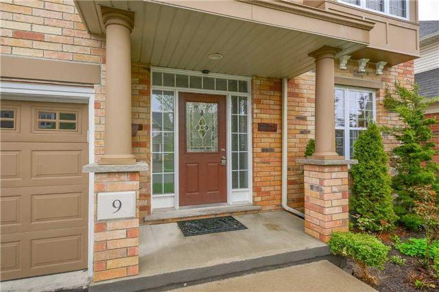 9 Geddes Cres, House detached with 3 bedrooms, 3 bathrooms and 1 parking in Guelph ON | Image 2