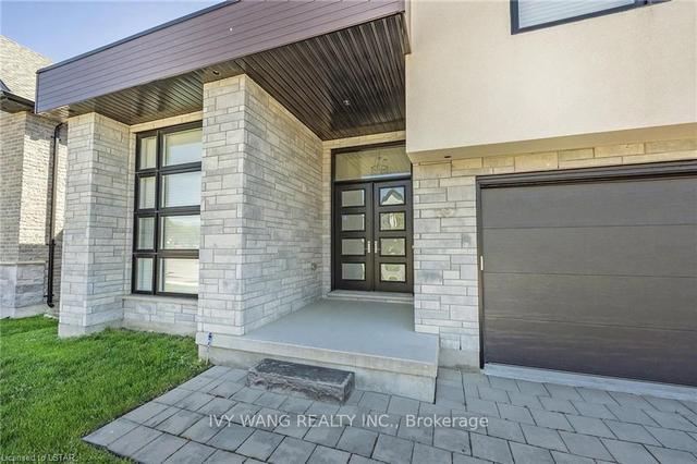 1387 Dyer Cres, House detached with 4 bedrooms, 5 bathrooms and 4 parking in London ON | Image 12