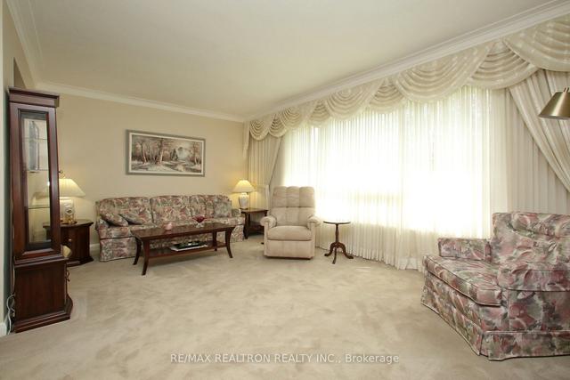 94 Dewey Dr, House detached with 3 bedrooms, 2 bathrooms and 5 parking in Toronto ON | Image 31