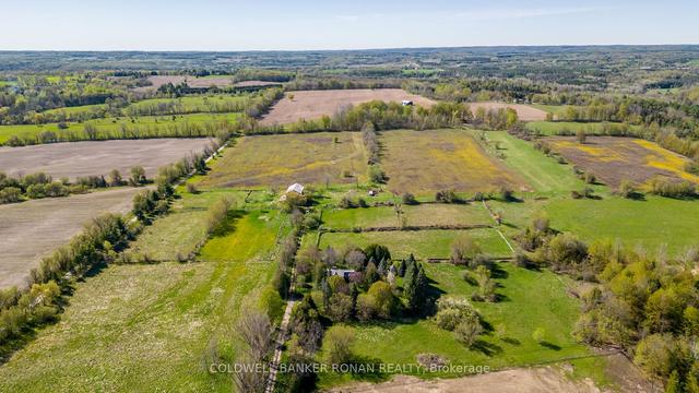 8689 Simcoe County Rd 1, House detached with 2 bedrooms, 2 bathrooms and 20 parking in Adjala Tosorontio ON | Image 1