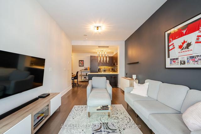 821 - 39 Queens Quay E, Condo with 1 bedrooms, 1 bathrooms and 1 parking in Toronto ON | Image 9