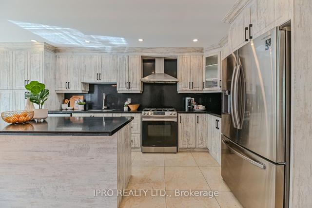 3344 Laburnum Cres, House detached with 4 bedrooms, 5 bathrooms and 5 parking in Mississauga ON | Image 36