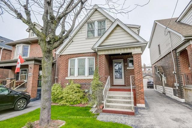 138 Balsam Ave N, House detached with 3 bedrooms, 1 bathrooms and 2 parking in Hamilton ON | Image 23
