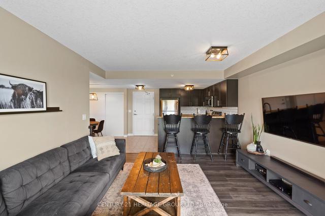 402 - 45 Kingsbury Sq, Condo with 2 bedrooms, 1 bathrooms and 1 parking in Guelph ON | Image 22