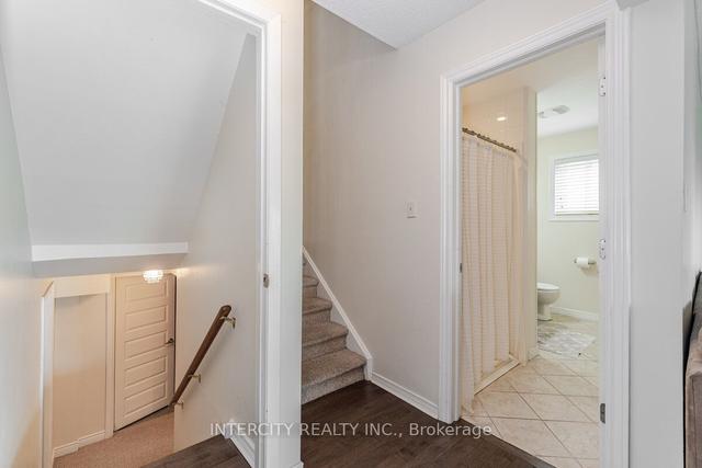 1184 Dowland Cres, House detached with 4 bedrooms, 3 bathrooms and 5 parking in Burlington ON | Image 20