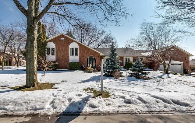 32 Ramsgate Ct, House detached with 3 bedrooms, 5 bathrooms and 6 parking in Brampton ON | Image 1