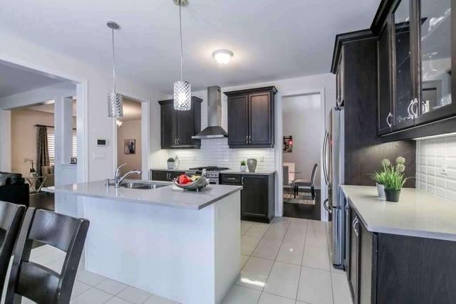 47 Quick Tr, House detached with 4 bedrooms, 4 bathrooms and 6 parking in Clarington ON | Image 17