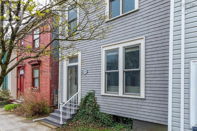 6078 Compton Ave, House semidetached with 3 bedrooms, 1 bathrooms and null parking in Halifax NS | Image 2