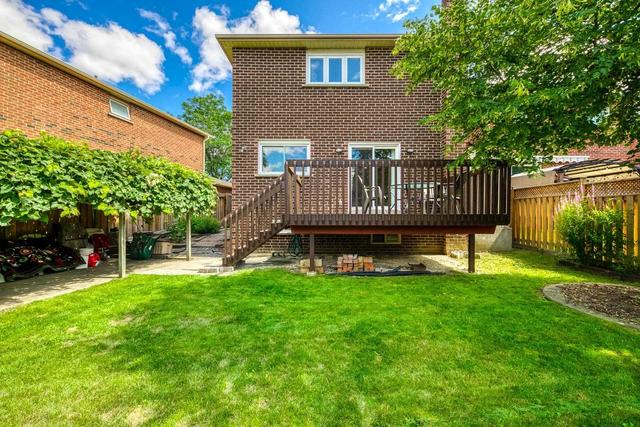 6111 Camgreen Circ, House detached with 3 bedrooms, 4 bathrooms and 5 parking in Mississauga ON | Image 31