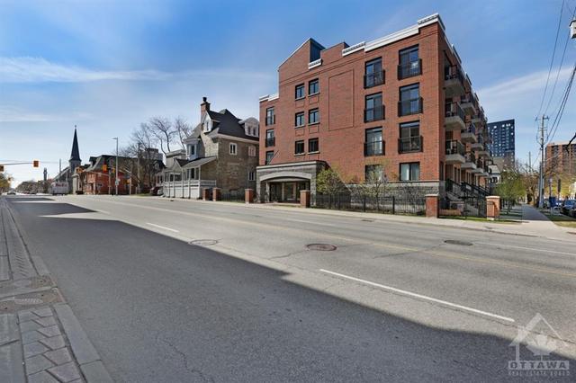 506 - 456 King Edward Avenue, Condo with 1 bedrooms, 2 bathrooms and 1 parking in Ottawa ON | Image 2