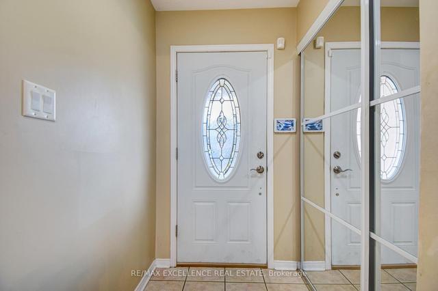26 Baha Cres, House semidetached with 3 bedrooms, 2 bathrooms and 3 parking in Brampton ON | Image 34