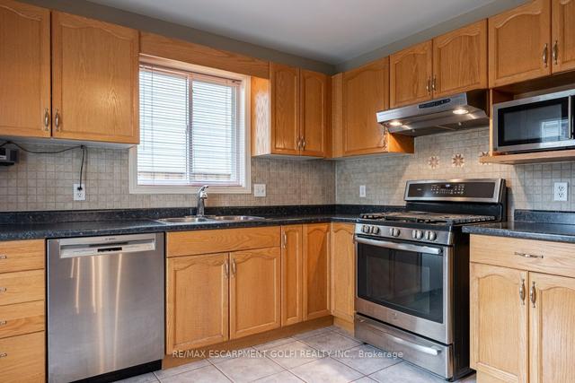 21 Foxhill Cres, House detached with 3 bedrooms, 2 bathrooms and 3 parking in St. Catharines ON | Image 8