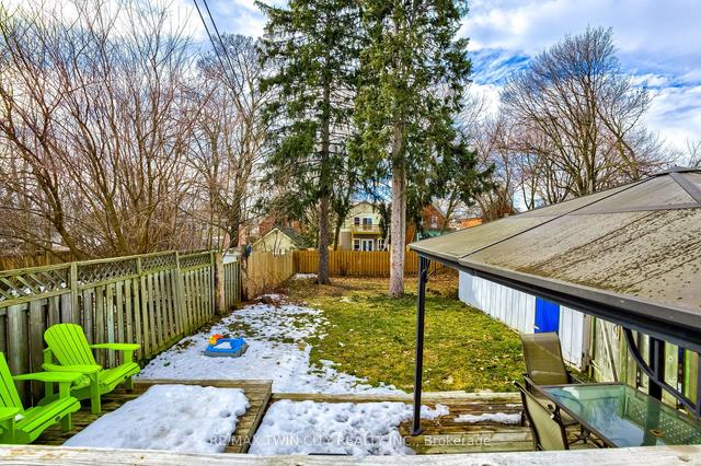 131 Samuel St, House detached with 3 bedrooms, 1 bathrooms and 3 parking in Kitchener ON | Image 19