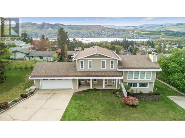 7200 Summit Dr, House detached with 4 bedrooms, 4 bathrooms and 8 parking in Coldstream BC | Image 7