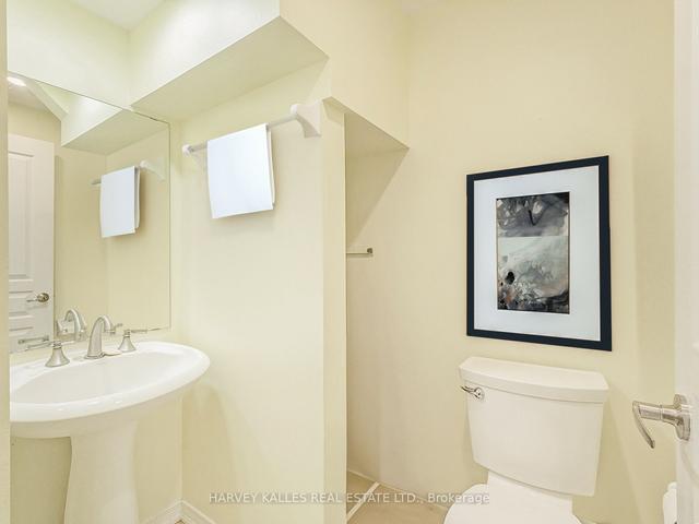 PH09 - 308 Palmerston Ave, Condo with 2 bedrooms, 3 bathrooms and 1 parking in Toronto ON | Image 5