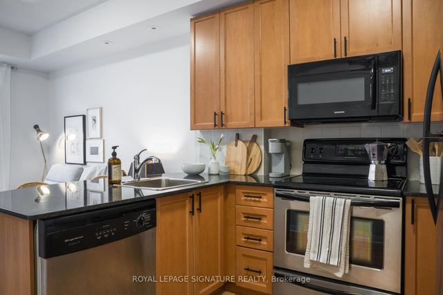 th17 - 68 Carr St, Townhouse with 2 bedrooms, 2 bathrooms and 1 parking in Toronto ON | Image 34