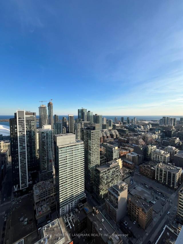 5007 - 108 Peter St, Condo with 1 bedrooms, 2 bathrooms and 0 parking in Toronto ON | Image 6
