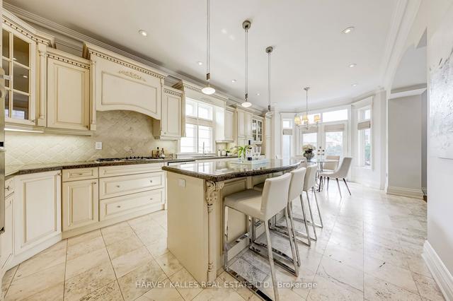 523 Douglas Ave, House detached with 4 bedrooms, 5 bathrooms and 6 parking in Toronto ON | Image 10