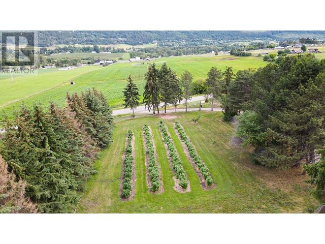 6721 Buchanan Road, House detached with 3 bedrooms, 3 bathrooms and 8 parking in Coldstream BC | Image 57