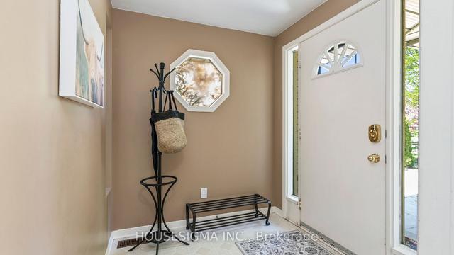17 Silverdale Cres, House detached with 3 bedrooms, 3 bathrooms and 5 parking in London ON | Image 23