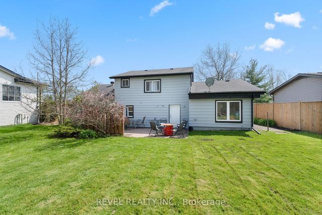 612 Oakes Dr, House detached with 3 bedrooms, 2 bathrooms and 5 parking in Fort Erie ON | Image 32