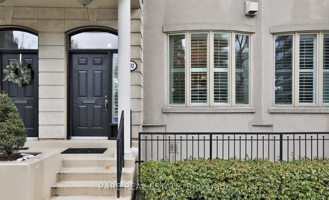102 Pleasant Blvd, Townhouse with 3 bedrooms, 4 bathrooms and 2 parking in Toronto ON | Image 20
