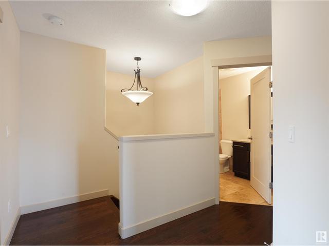 2 - 9648 106 Ave Nw, House attached with 3 bedrooms, 2 bathrooms and null parking in Edmonton AB | Image 16